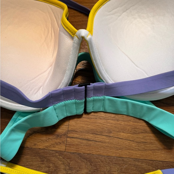 Striped Multicolor Bikini Set - Picture 5 of 5